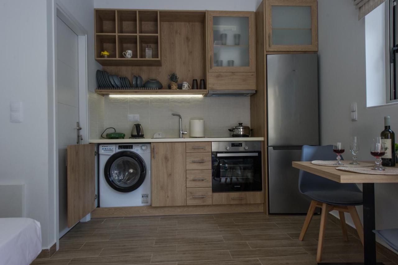 Wonderlust Apartment Close To Sea Α1 칼라마타 외부 사진