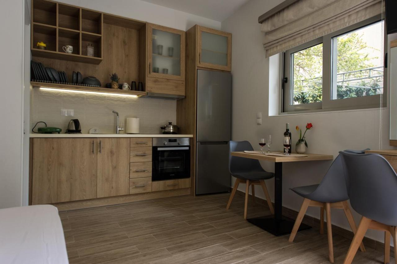 Wonderlust Apartment Close To Sea Α1 칼라마타 외부 사진